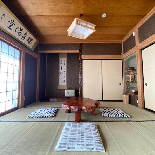 Gokayama Base Hotell Nanto Exteriör bild